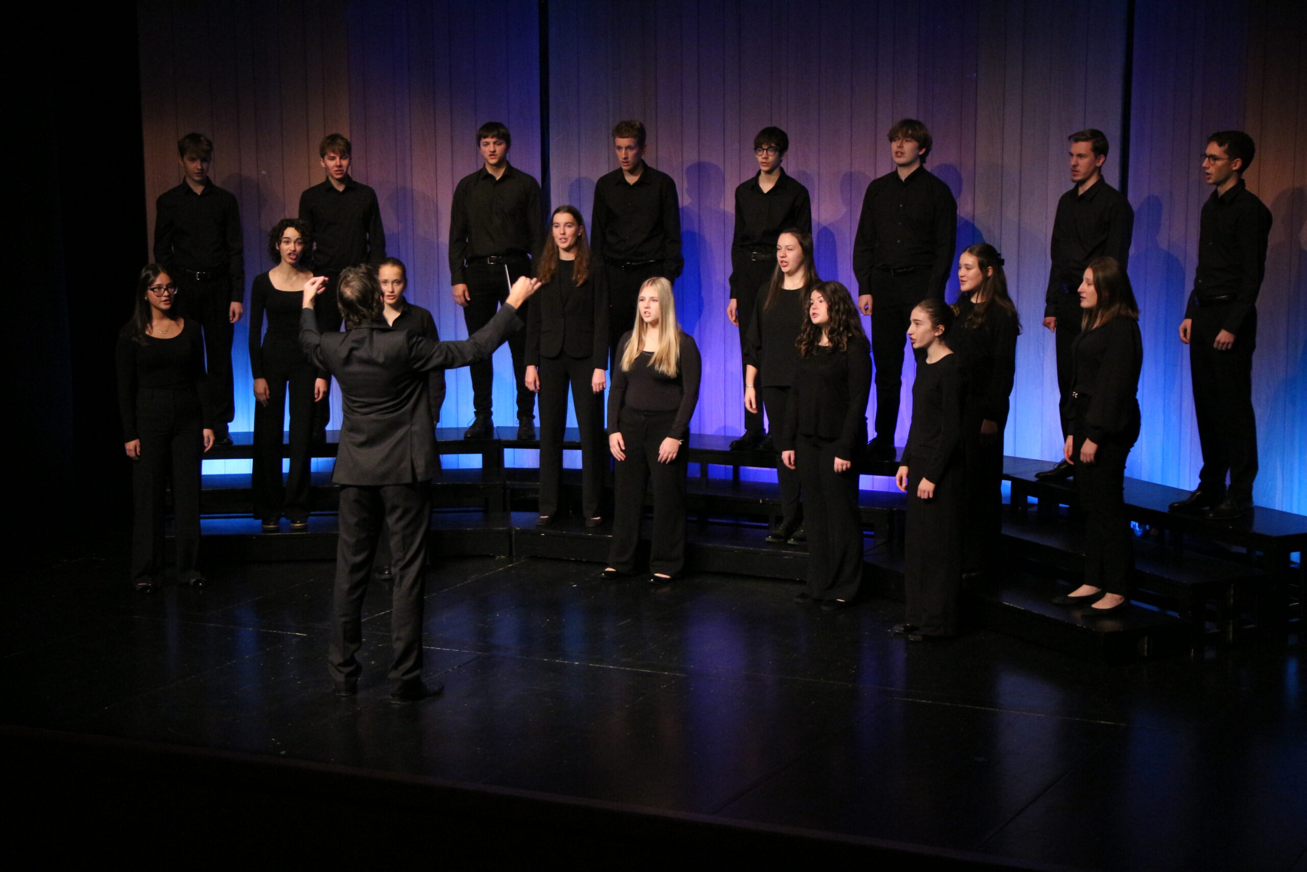 Mladinska vokalna skupina Emil Komel